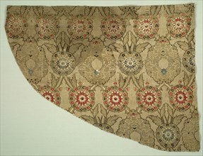 Lampas with double ogival floral pattern on checkered ground, 1550-1575. Creator: Unknown.