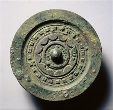 Mirror with Concentric Circles and Linked Arcs, late 3rd century BC-early 1st century. Creator: Unknown.
