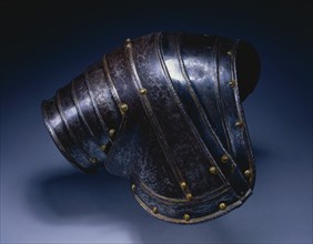 Pauldron for Right shoulder, c. 1560-1570. Creator: Unknown.