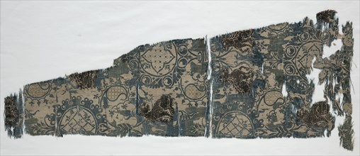 Silk Fragment, 1360-1399. Creator: Unknown.