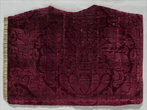 Velvet Fragment, 1500s. Creator: Unknown.