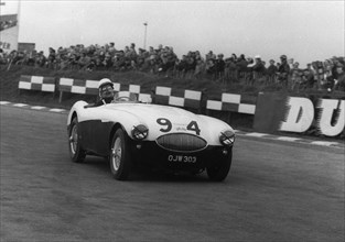 1955 Austin - Healey 100S, driven by Crabbe at Brands Hatch. Creator: Unknown.