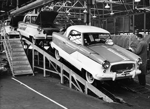 Metroplitan manufacture at Austin's Longbridge plant 1956. Creator: Unknown.