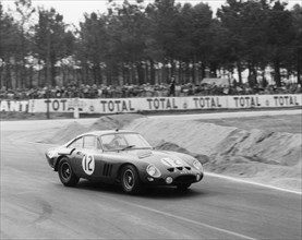 1963 Ferrari 250 GTO driven by Sears/Salmon at Le Mans. Creator: Unknown.