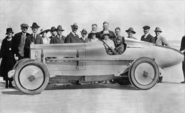 1919 Packard V12 Ralph de Palma. Creator: Unknown.