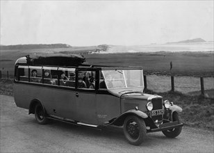 1922 Bedford WLB coach. Creator: Unknown.