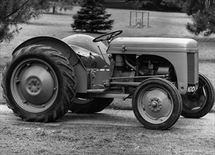 1948 Ferguson TEA 20 tractor. Creator: Unknown.