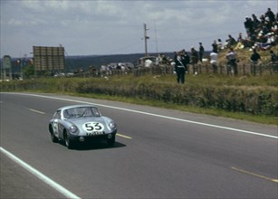 Austin - Healey Sprite, Baker - Bradley 1964, Le Mans 24 hour race. Creator: Unknown.