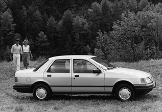 1987 Ford Sierra Sapphire L. Creator: Unknown.