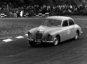 MG Magnette ZB, Foster, 1958 Brands Hatch. Creator: Unknown.
