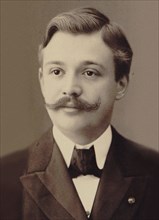 Portrait of the violinist and composer Henri Marteau (1874-1934). Creator: Photo studio N. Raschkow, Breslau  .