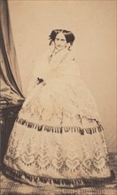 [La Comtesse in Lace Shawl], 1860s.
