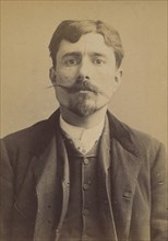 Pouget. émile, Jean, Joseph. 31 ans, né le 12/10/60 à Rodez (Aveyron). Publiciste. Anarchiste. 26/4/92. , 1892.