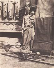 [Sculpture of Virgin and Child, Notre Dame, Paris], 1853-1854.