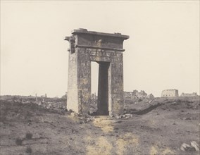 Karnak (Thèbes), Grande Porte du Nord Vue du Point X, 1851-52, printed 1853-54.