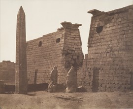 Louksor (Thèbes), Construction Antérieure - Pylône Colosses et Obélisque, 1851-52.