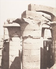 Karnak (Thèbes), Palais - Salle Hypostyle - Colonnade Centrale - Chapiteaux, 1851-52, printed 1853-54.