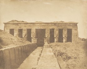 Façade du Temple d'Athor à Dendérah (Tentyris), 1849-50.