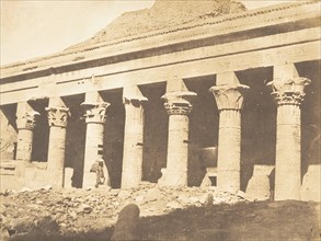 Colonnade latérale de la cour du Temple d'Isis, à Philae, April 1850.