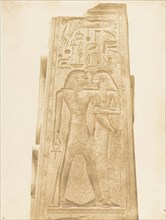 Pilier du Sanctuaire de granit du Palais de Karnac (Bas-relief représentant le Pharaon Thotmès III et la Déesse Nauth), 1849-50.