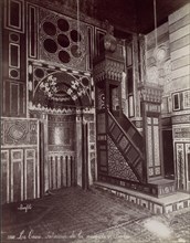 Le Caire - Intérieur de la mosquée El Bordei, 1870s.