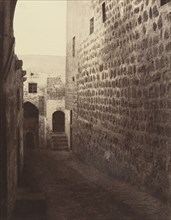 VIIIe Station. Jésus console les filles de Jérusalem. Ici encore une simple marque faite sur le fut d'une colonne encastrée dans le mur indique la station., 1860 or later.