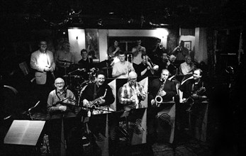 Allan Ganley, B.B. Watermill Jazz Club, Dorking, Surrey, Oct 2000.
