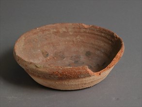 Bowl, Coptic, 4th-7th century.