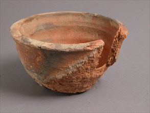 Bowl, Coptic, 4th-7th century.