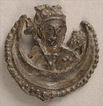 Badge with Madonna and Infant, British, late 15th-early 16th century.