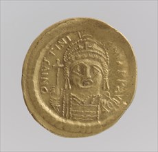Gold Solidus of Justinian I (527-65), Byzantine, 538-565.