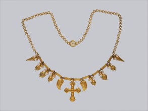 Gold Necklace with Ornaments, Byzantine, 6th century.
