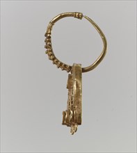 Earring, Byzantine or Langobardic, 6th-7th century.