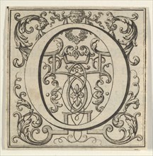 Roman Alphabet letter O with Louis XIV decoration