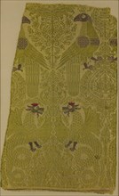 Textile Fragment with brocade with Bird