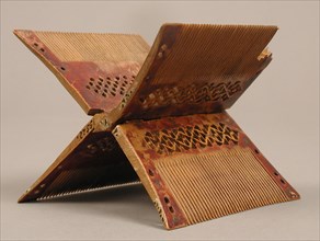 Folding Comb, Central European, ca. 1500.