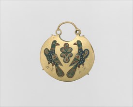 Temple Pendant with Two Birds Flanking a Tree of Life (front) and Geometric and Vegetal Motifs (back), Kievan Rus', 11th-12th century.