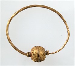 Earring, Langobardic, 6th-7th century.