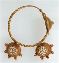 Earring, Langobardic, end of 6th century-middle of 7th century.