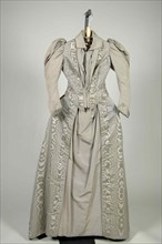 Afternoon dress, American, 1890-95.