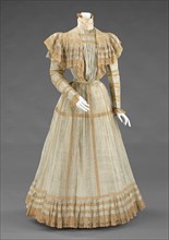 Afternoon dress, French, ca. 1900.