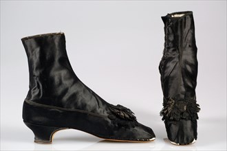 Evening boots, French, 1855-65.