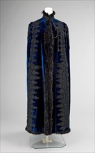 Evening cape, French, 1885-89.