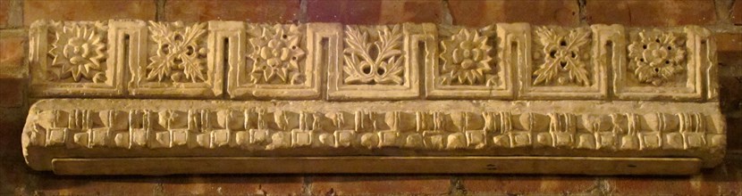 Fragment from a Molding with Rosettes and Acanthus Clusters