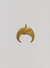 Pendant, Iran, 9th-10th century.