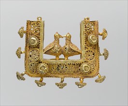 Earrings and Pendant, Iran, 11th-12th century.