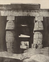 Thebes: Karnak, Portique de Temple de Khons, 1850.