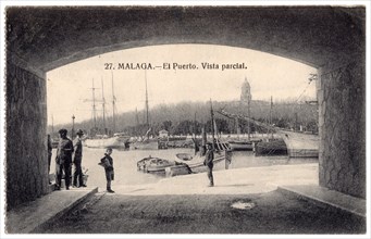 The port, Malaga, Spain, 1932. [Malaga - El Puerto. Vista parcial].