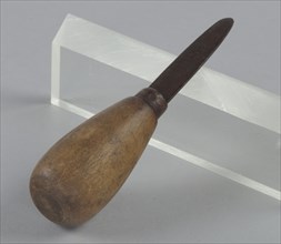 Oyster knife, 20th century. Creator: Unknown.