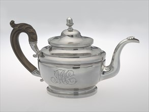 Teapot made by Peter Bentzon, ca. 1817-1829. Creator: Peter Bentzon.